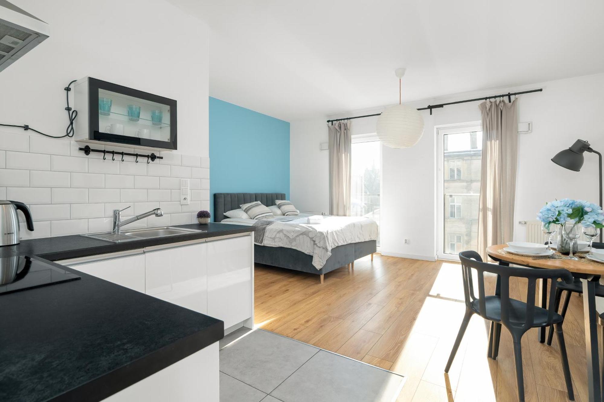 Klimatyczne I Nowoczesne Studio Very Berry W Poznaniu By Noclegi Renters المظهر الخارجي الصورة