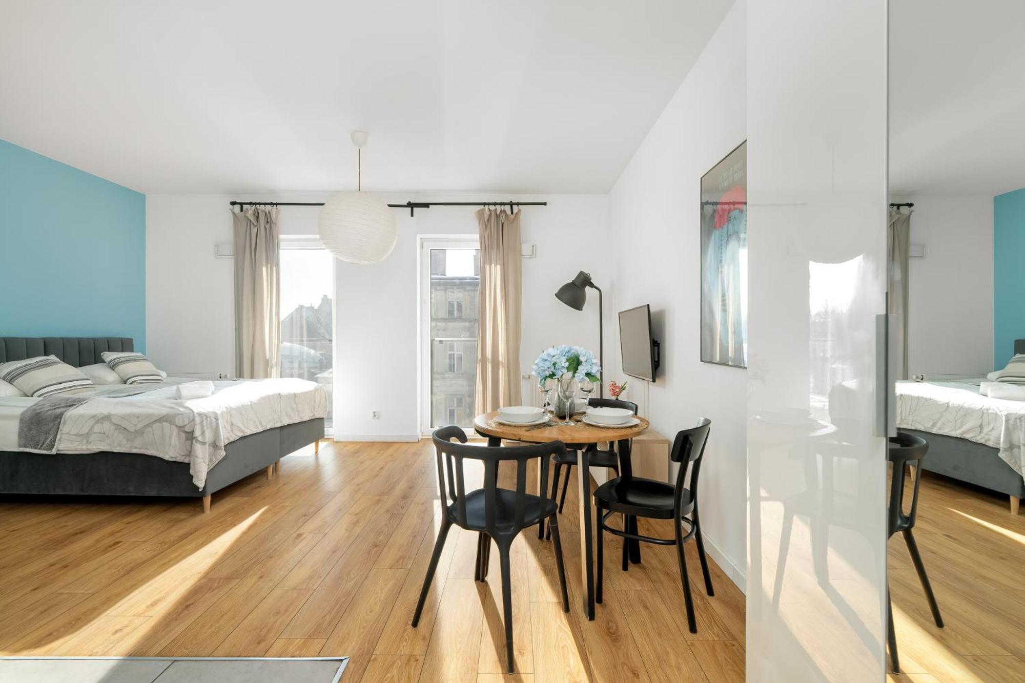 Klimatyczne I Nowoczesne Studio Very Berry W Poznaniu By Noclegi Renters المظهر الخارجي الصورة